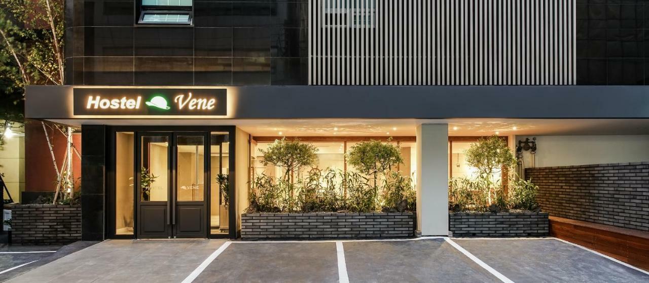 Vene Hostel *